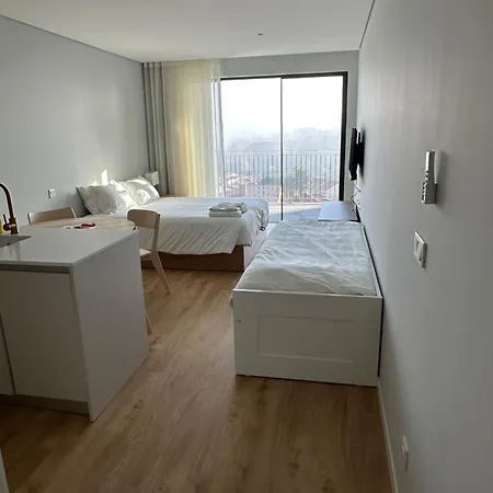 New Douro Tower 203 With Shared Pool And Parking