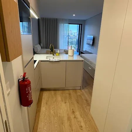New Douro Tower 203 With Shared Pool And Parking *